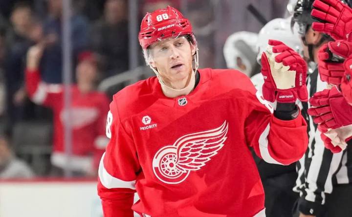 NHL News: Ducks RFA Mason McTavish trade to Patrick Kane’s Red Wings would reportedly risk losing key defenseman