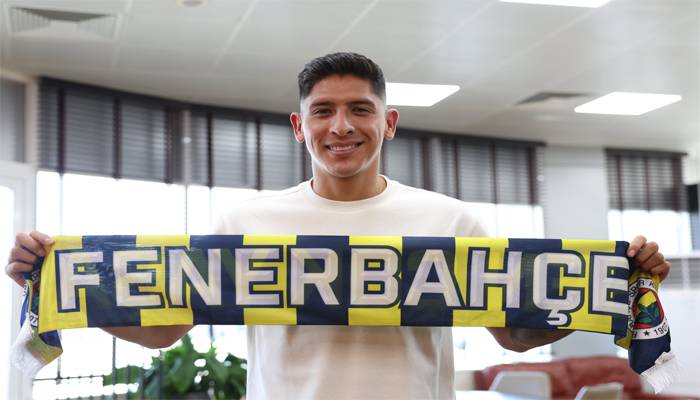 Edson Álvarez ya esta en Turquía