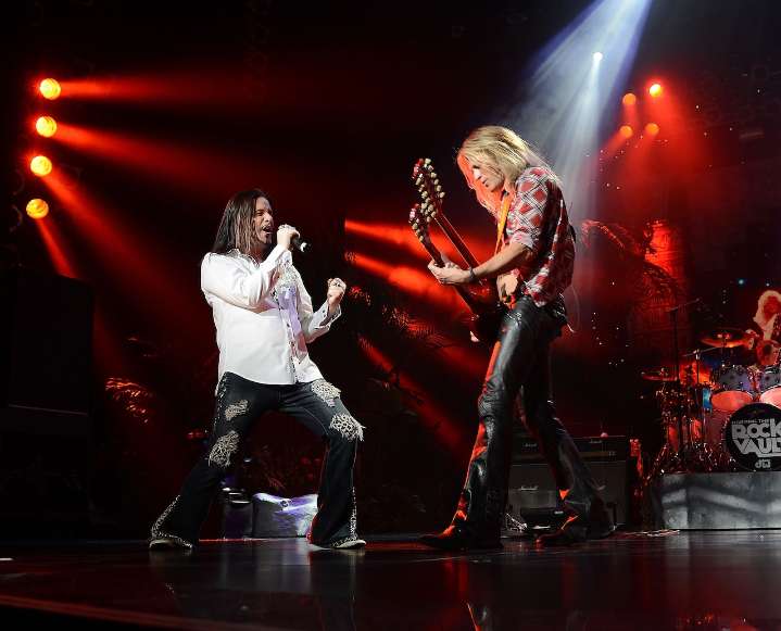 Classic rock band replaces guitarist after just one concert: ‘It’s impossible’