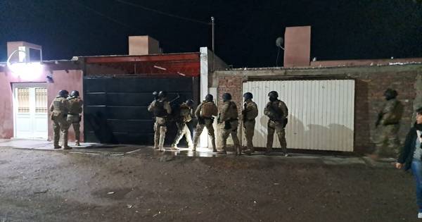 Cayó una banda que robaba y revendía ruedas de auxilio en Chimbas y Albardón: cuatro detenidos y un prófugo