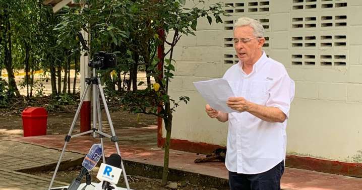 Tribunal ordena la libertad inmediata de Álvaro Uribe Vélez mientras se resuelve la apelación a la sentencia