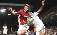 Raúl Jiménez anota en la victoria del Fulham sobre el Bristol City; el delantero mexicano se mantiene encendido