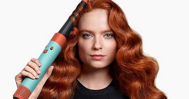 New Dyson Airwrap for 'voluminous, bouncy salon hair every day' now £120 off