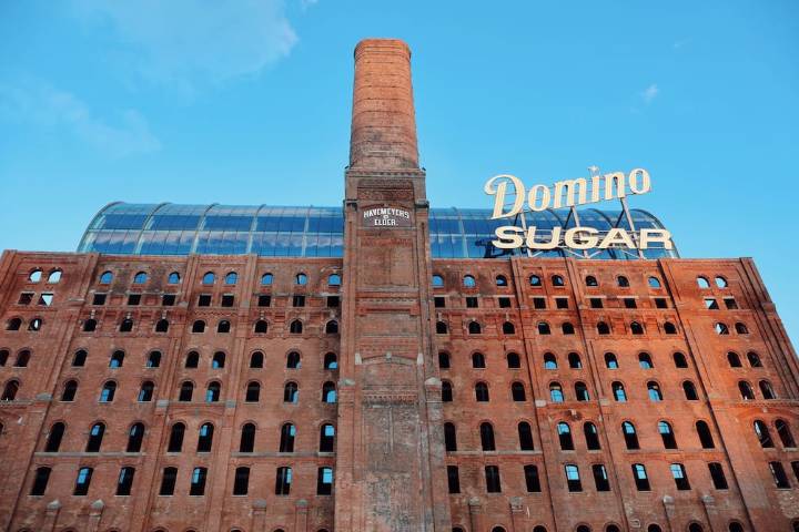 Refinería de azúcar Domino: el edificio de más de 140 años que es el furor de las empresas de tecnología en Estados Unidos