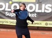 Con casi 170 partidos jugados, se inició el Nacional de Tenis Seniors Hauswagen en Estudiantes