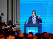 El Gobierno logró renovar los pagos de deuda en pesos, pero con tasas de hasta 75% y suba de encajes