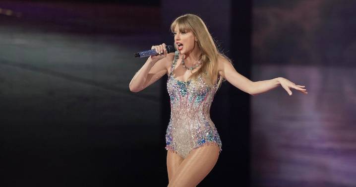 Taylor Swift talks her new music, Andy Reid, football and The Eras Tour on the 'New Heights' podcast