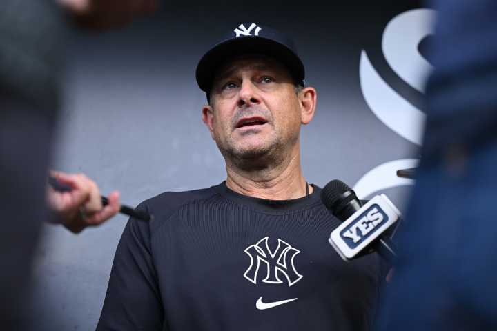 Yankees' Aaron Boone Labeled At Risk As Insider Predicts Heavy Manager Turnover