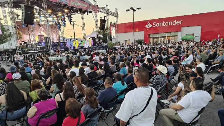¡Arranca el Festival Juangabrielísimo! Miles acuden para recordar al Divo de Juárez