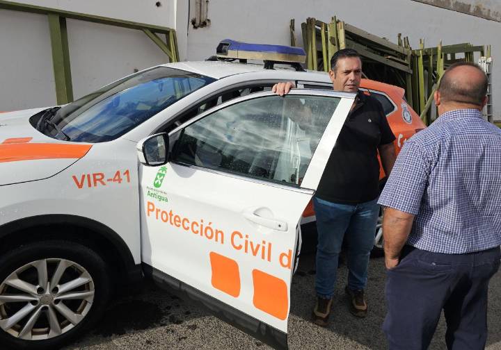Protección Civil de Antigua estrena vehículo