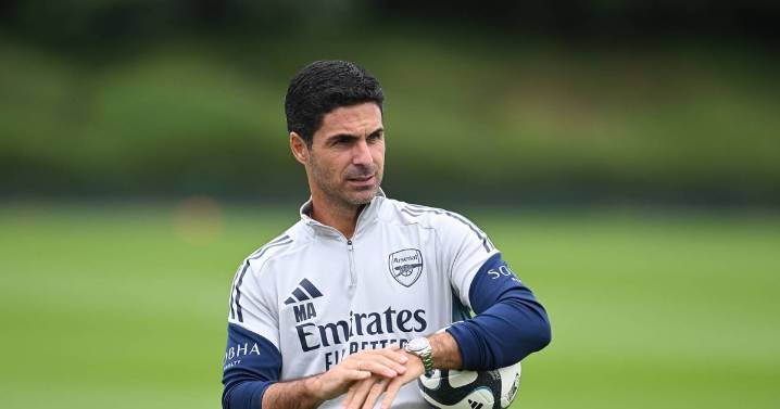 Arsenal transfer news: Mikel Arteta told Rodrygo could 'solve problems' as bid is knocked back