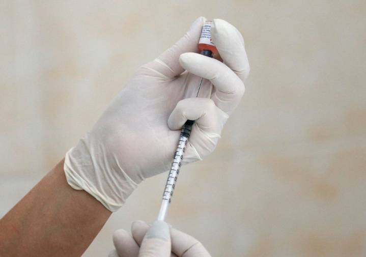 After 17 die in measles outbreak, Indonesia launches vaccination campaign