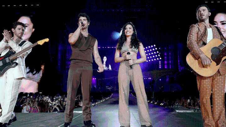Jonas Brothers, Demi Lovato Have 'Camp Rock' Reunion at Band's Tour
