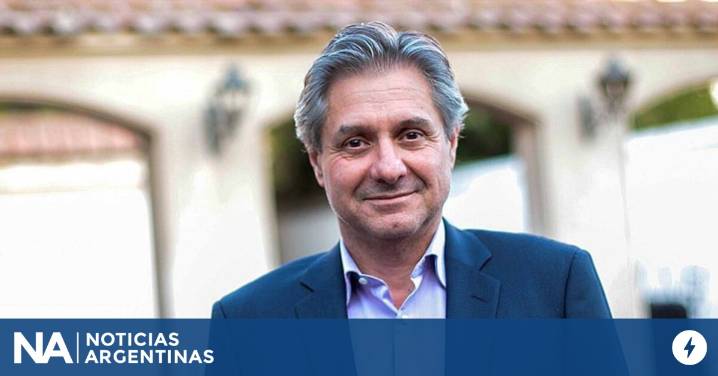 "El peso fuerte llegó para quedarse", dijo el viceministro de Economía