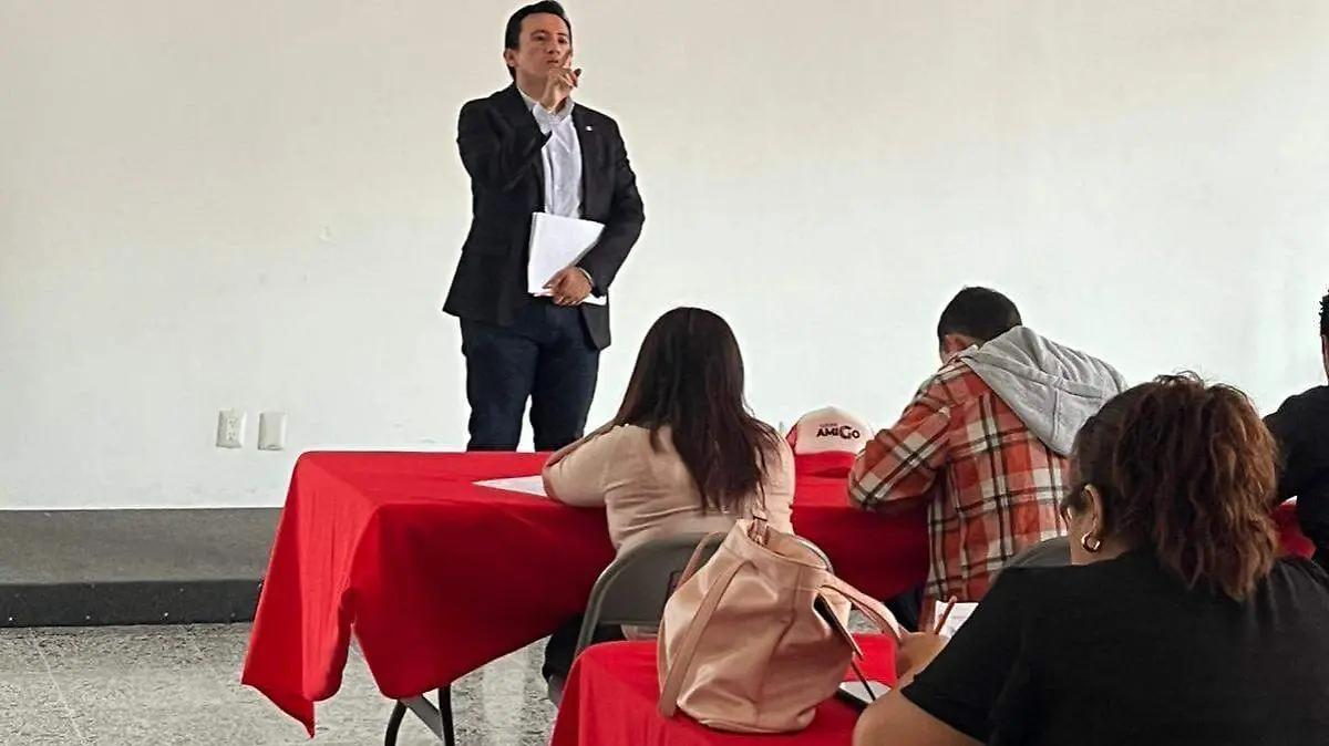Capacitan a aspirantes a presidir comités municipales del PRI