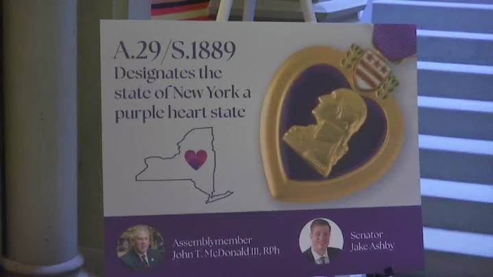 New York lawmakers push for Purple Heart State designation