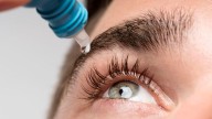 PRESBICIA VISTA CANSADA | Las nuevas gotas contra la presbicia que prometen acabar con las gafas y lentillas