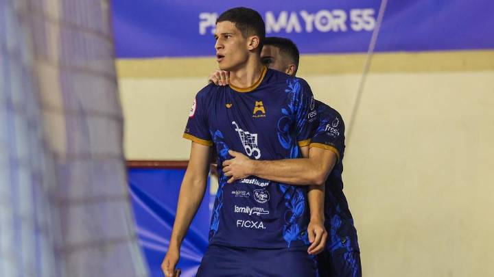 El Alzira FS cede dos jugadores para reforzar la plantilla