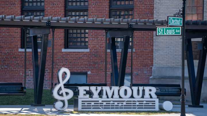 FBI investigation in Seymour ends with 11 'unauthorized immigrants' arrested