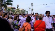 Los Alcázares honra a su patronaen una procesión marítimo