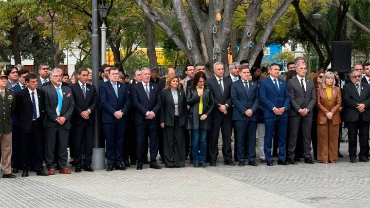 Gerardo Zamora y Elías Suárez encabezaron el acto por el 175° aniversario del…