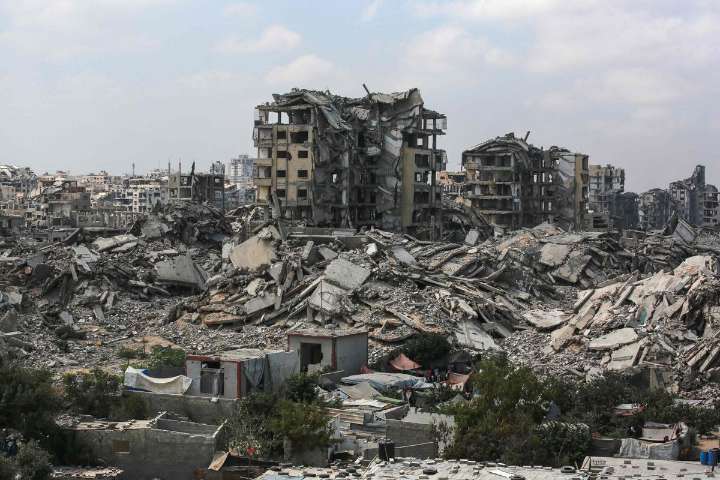 Netanyahu, "decepcionado" por suspensión de exportación de armas alemanas para uso en Gaza