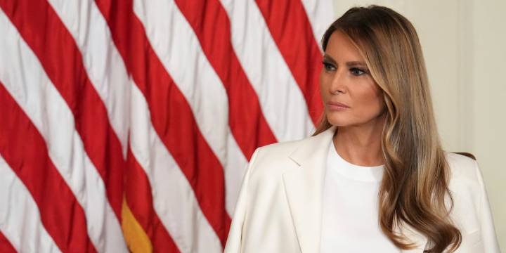 Melania Trump demands Hunter Biden retract ‘extremely salacious’ Epstein comments