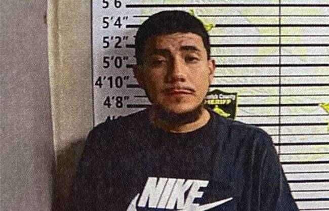 Arrestan en Eagle Pass a sujeto buscado en Wichita
