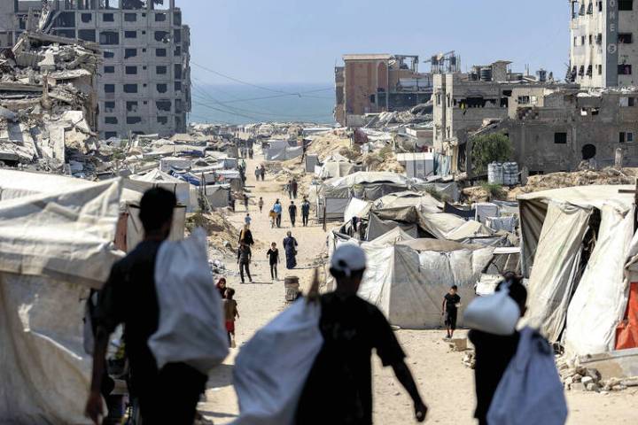 Trump and advisers, including Kushner, meet on Gaza’s future