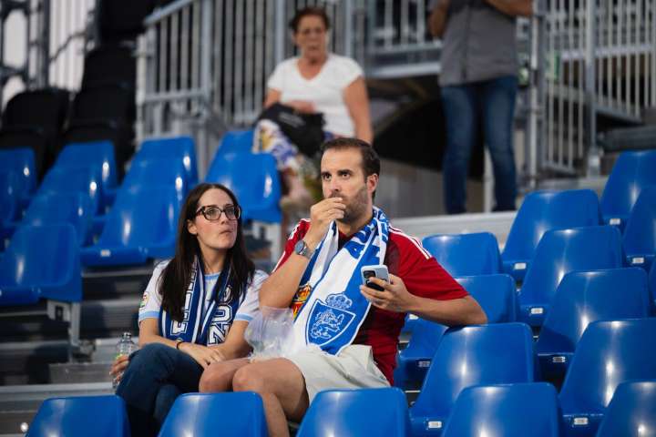 EN IMÁGENES | Búscate en el Ibercaja Estadio en el Real Zaragoza - Andorra