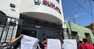 Trabajadores de seguridad exigen pagos a consorcio Binacional: Denuncian falta de sueldos, AFP y gratificación