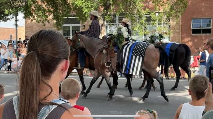 Tributes honor fallen officers at Box Elder County parade, rodeo