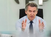 Feijóo acusa al Ejecutivo de Sánchez de ser un “Gobierno fallido” mientras el PSOE responsabiliza al PP de “fracasar” ante los incendios