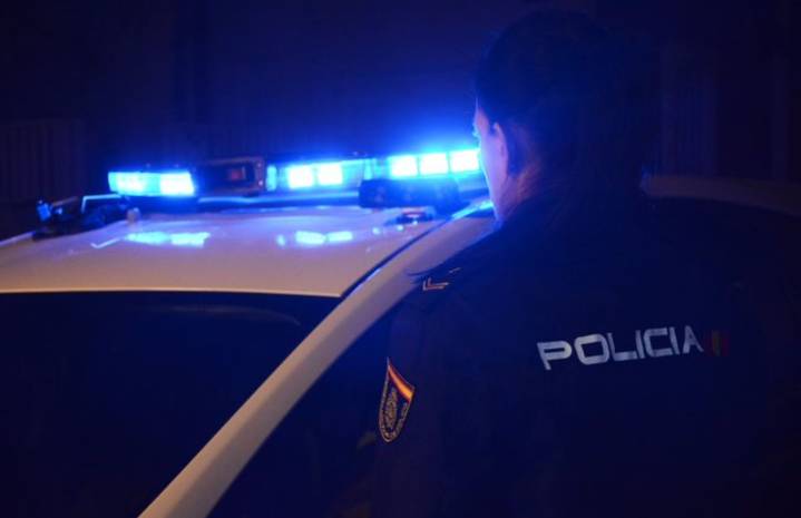 Apuñala a su ex novio por 100 euros en Salamanca