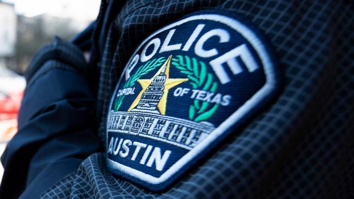 Austin police warn community after recent car break