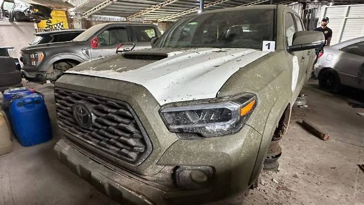 Aseguran cinco vehículos con reporte de robo en Maravatío