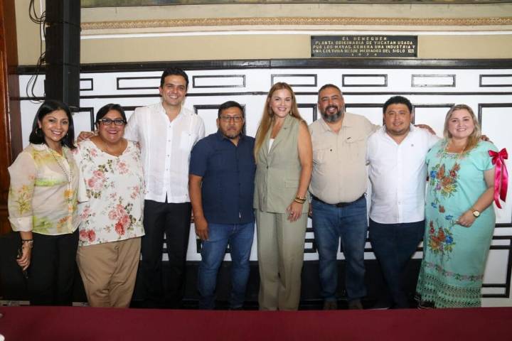 Firma Cecilia Patrón Convenio de Coordinación Metropolitana de Mérida