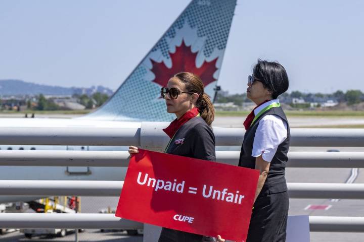 Jobs Minister Hajdu calls on union, airline to return to table to 'finish this deal'