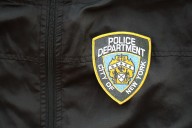 Policía fuera de servicio mata a hombre que apuntó con un arma falsa en Staten Island