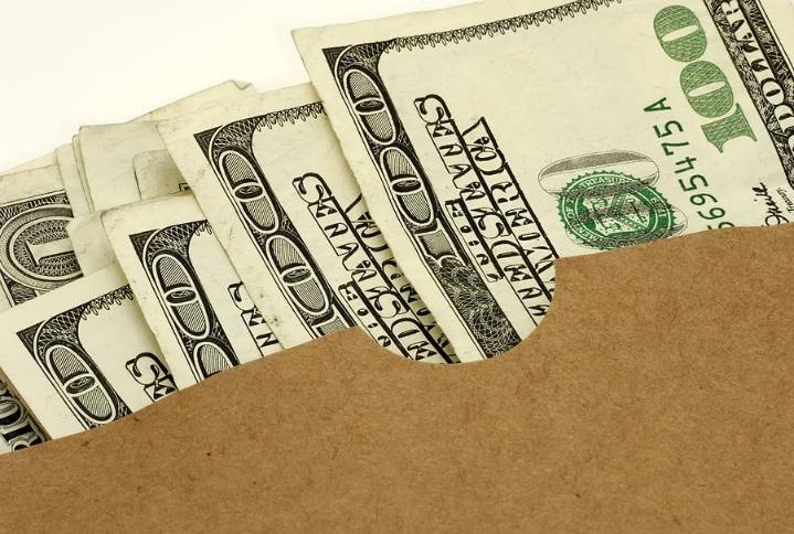 NYC Powerball ticket hits for $1 million