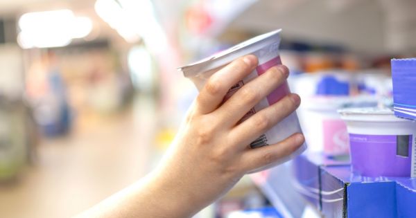 Ya es oficial: ordenaron suspender este yogurt muy popular por riesgo de asfixia