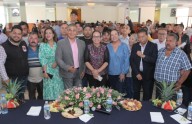 Entrega gobierno de Ecatepec más de 350 licencias a comerciantes para combatir la corrupción