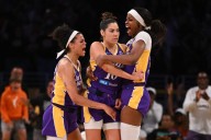 Kelsey Plum’s buzzer-beater helps Sparks edge Paige Bueckers, Wings