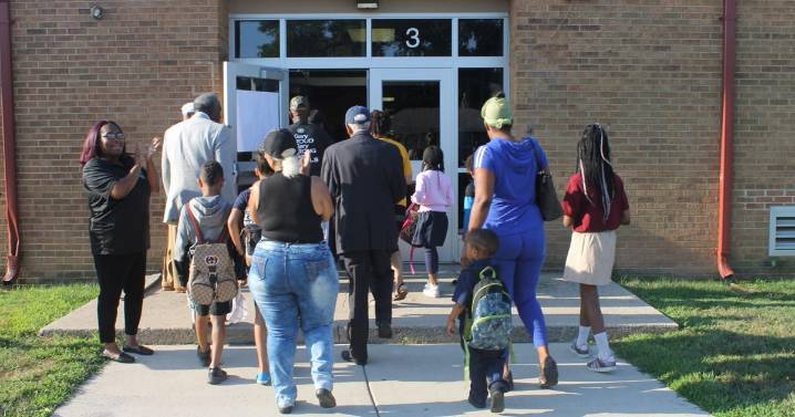 5 things to know about $800K grant awarded to Gary Community School Corp.