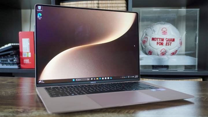 I Found My Laptop of the Year — and It Proves the MacBook Air Is Missing 5 Killer Features