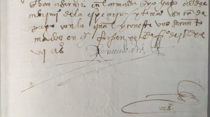 EE.UU. devuelve a México manuscrito de 500 años firmado por el conquistador español Hernán Cortés