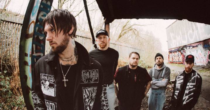 While She Sleeps announce 20th anniversary hometown show
