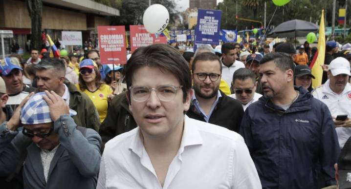 Muere el precandidato presidencial colombiano Miguel Uribe Turbay: sus propuestas