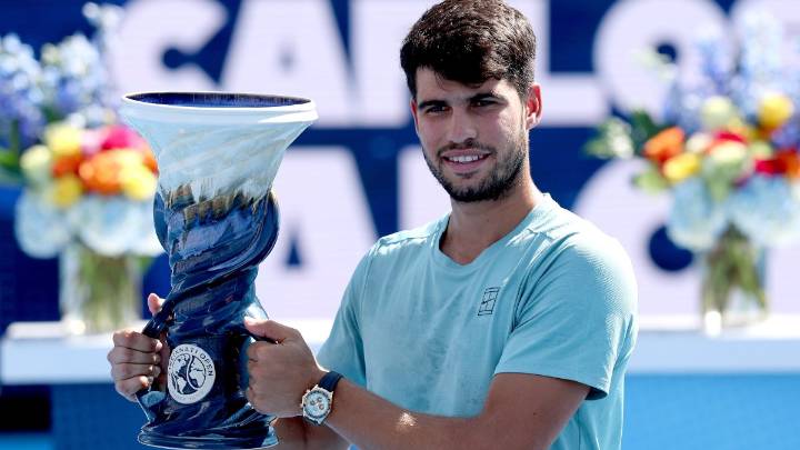Carlos Alcaraz wins Cincinnati Open after Jannik Sinner retires