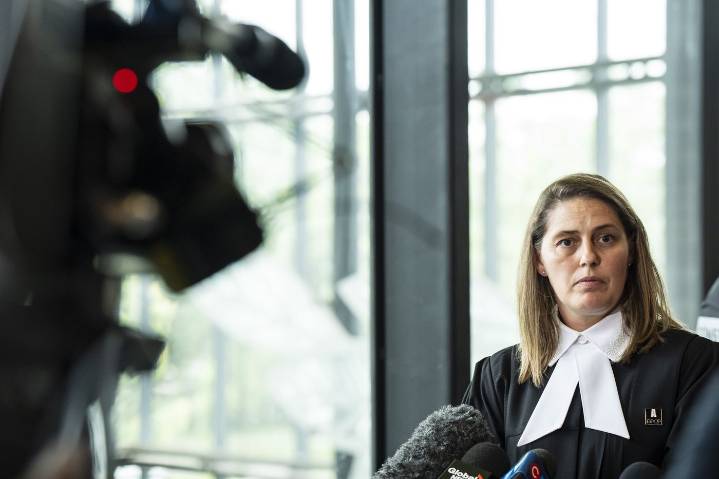 Montreal mother charged in abandonment case to continue psychiatric evaluation